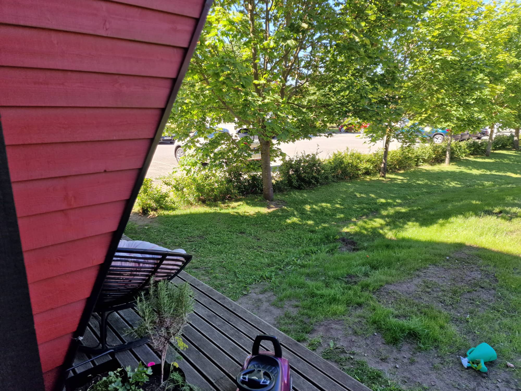 mind on röövitud ja also ma vihkan ennast (ja seda varast)
