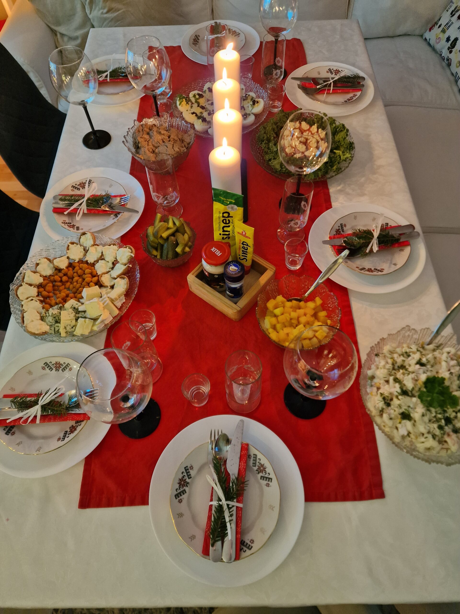 meie igapäevast pasteeti, anna meile issand jeesus