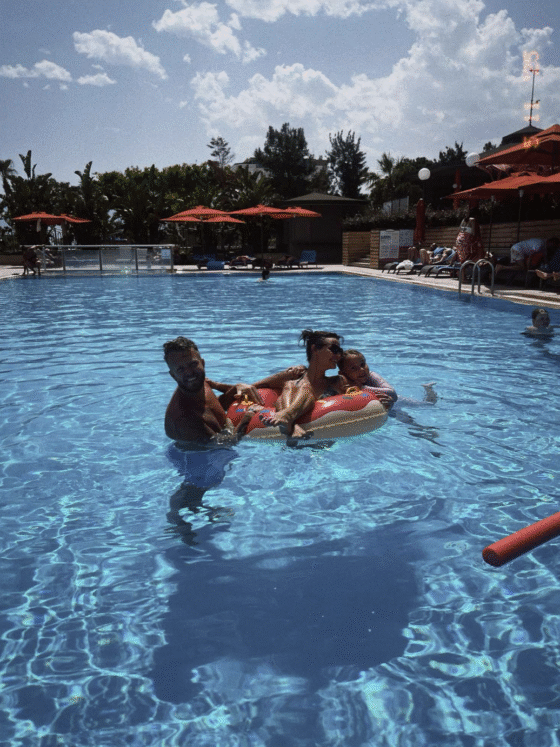 kuri silm ja uhkustamine